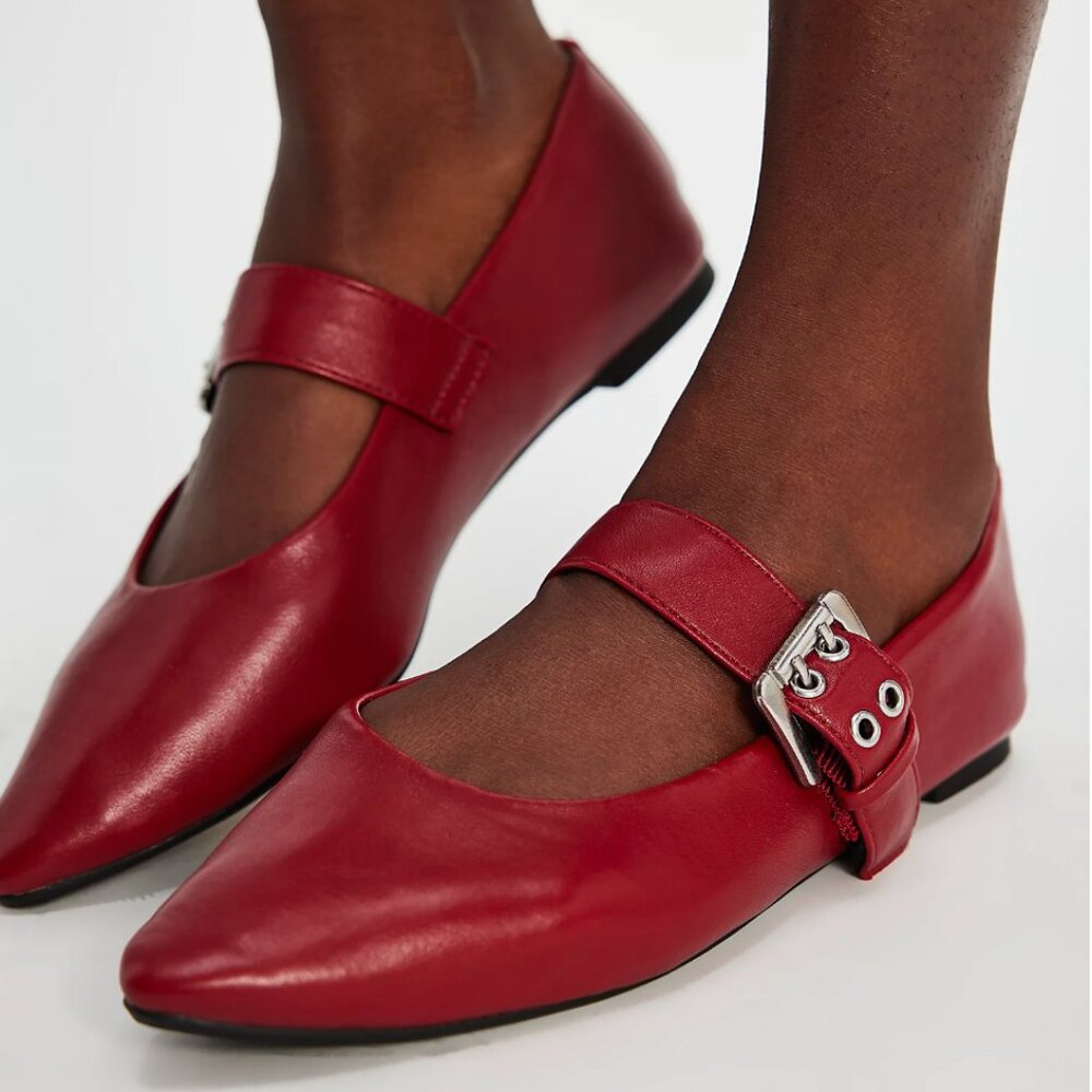 Spinning Around Ballet Flats